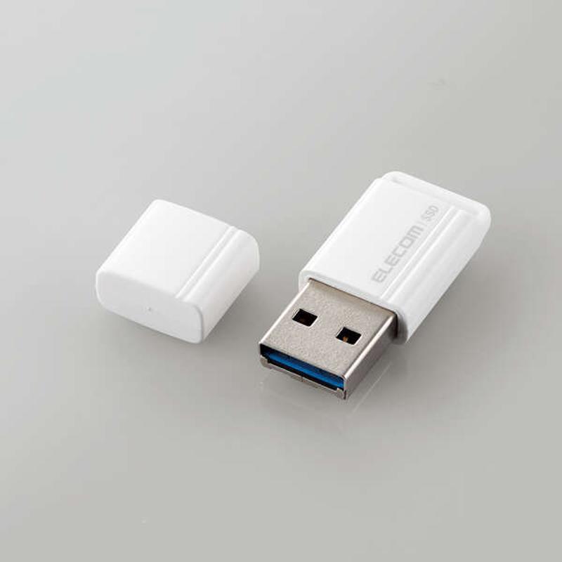 エレコム【 アウトレット 】 SSD 外付け 250GB ポータブル 超小型 キャップ式 USB3.0 USB3.2 Gen2 高速 読込 最大600MB/s テレビ録画 PS5対応 ホワイト ESD-EXS0250GWH